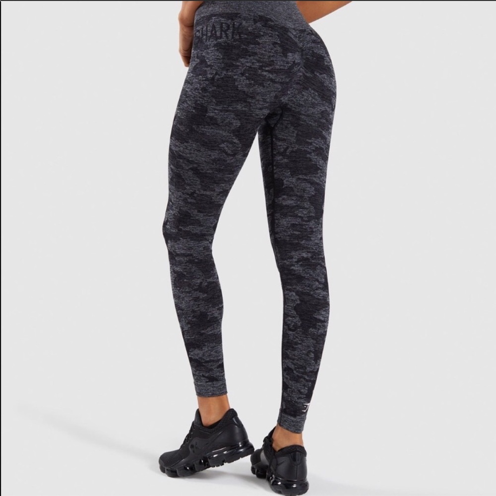 Gymshark black camo